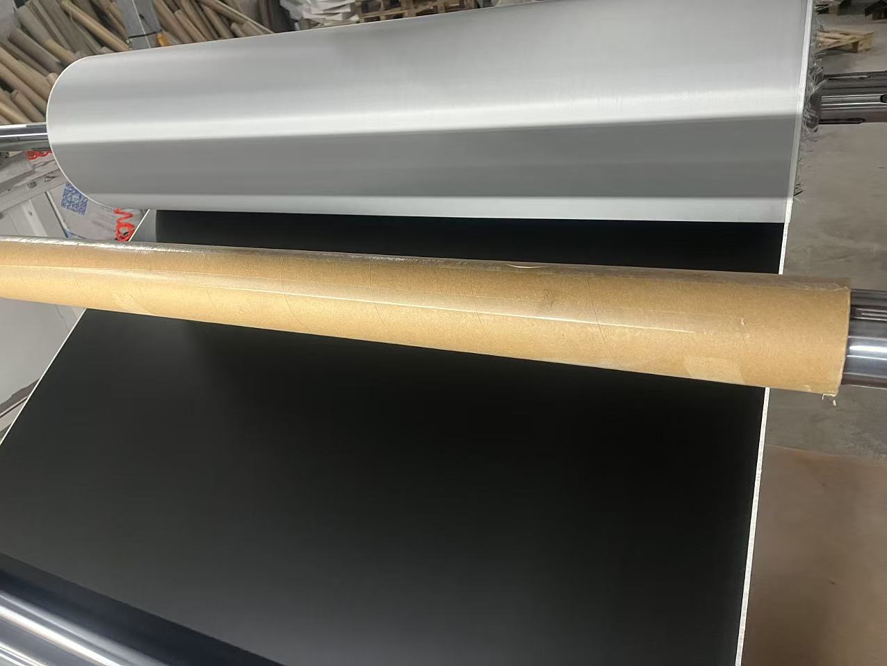 单面黑色哑光硅胶布7628 耐高温 防火布1.27 1.55